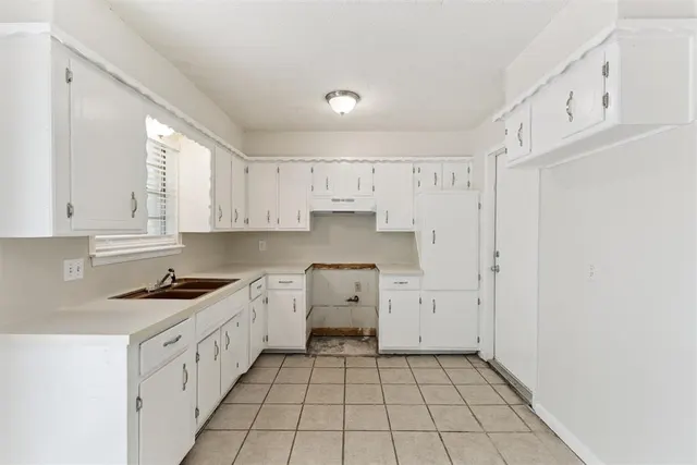 Photo 8 — 3320 Hampton Drive, Del City, OK 73115