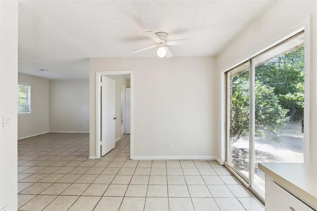 Photo 14 — 3320 Hampton Drive, Del City, OK 73115
