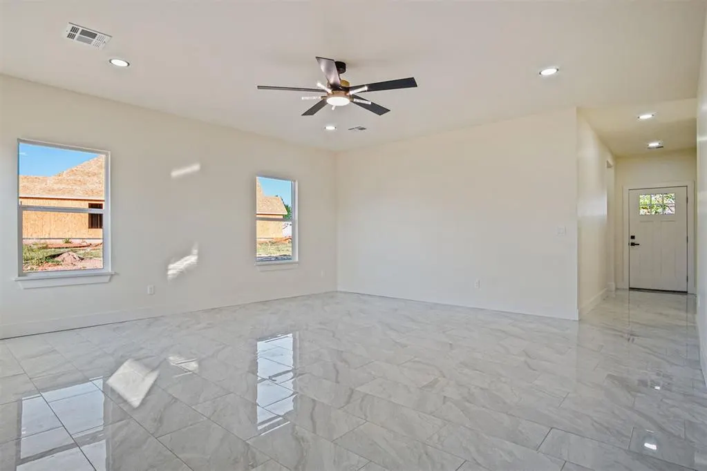 Photo 3 — 5005 SE 86TH Street, Oklahoma City, OK 73135