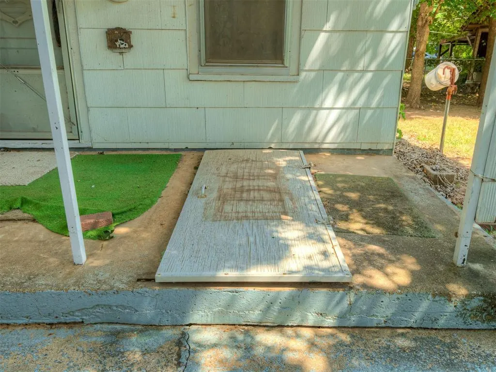 Photo 32 — 208 N Cheyenne Avenue, Geary, OK 73040