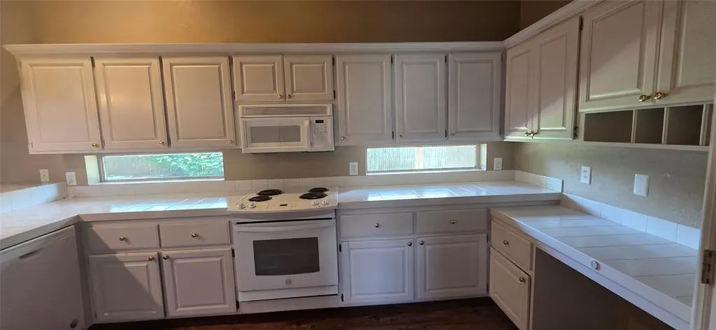 Photo 9 — 832 W Adams Street, Purcell, OK 73080