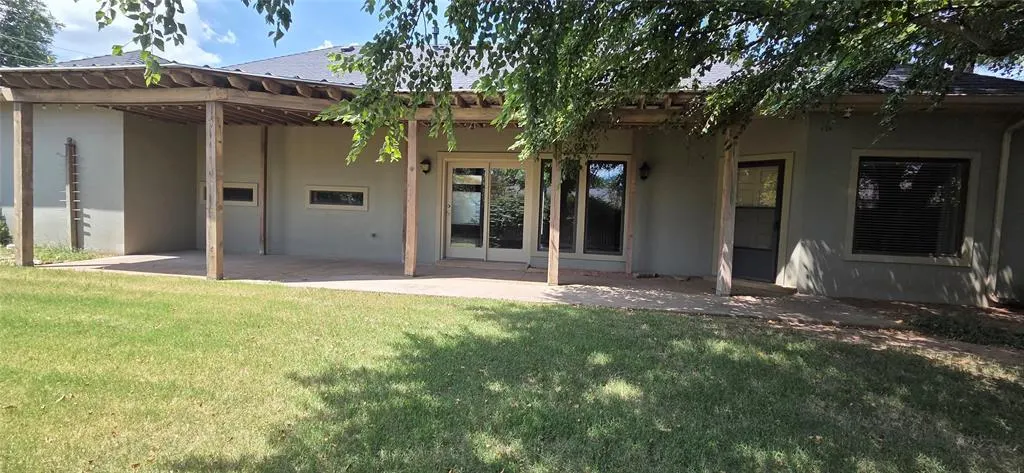 Photo 27 — 832 W Adams Street, Purcell, OK 73080