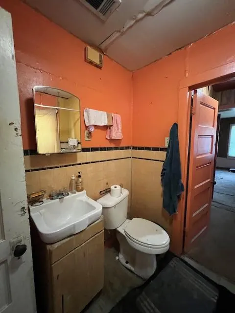 Photo 16 — 1714 NE 34th Street, Oklahoma City, OK 73111