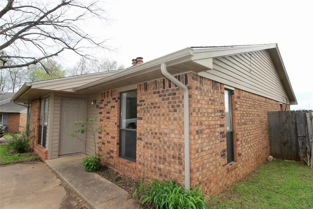 Photo 18 — 910 Aspen Court, Noble, OK 73068