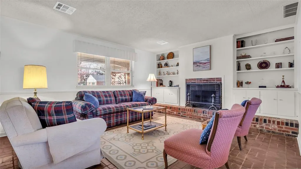 Photo 7 — 820 Virginia Lane, Ardmore, OK 73401