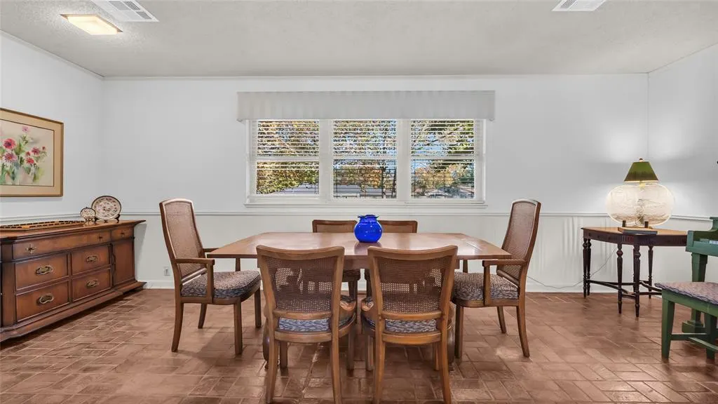 Photo 12 — 820 Virginia Lane, Ardmore, OK 73401