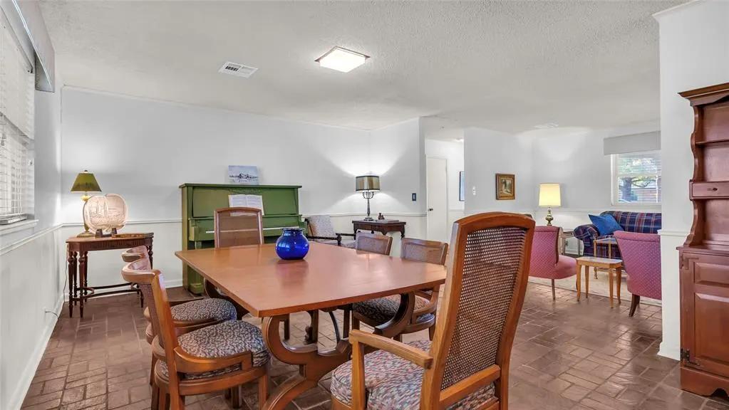 Photo 14 — 820 Virginia Lane, Ardmore, OK 73401
