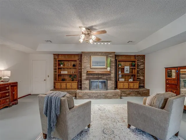 Photo 4 — 8917 NW 92nd Street, Oklahoma City, OK 73132