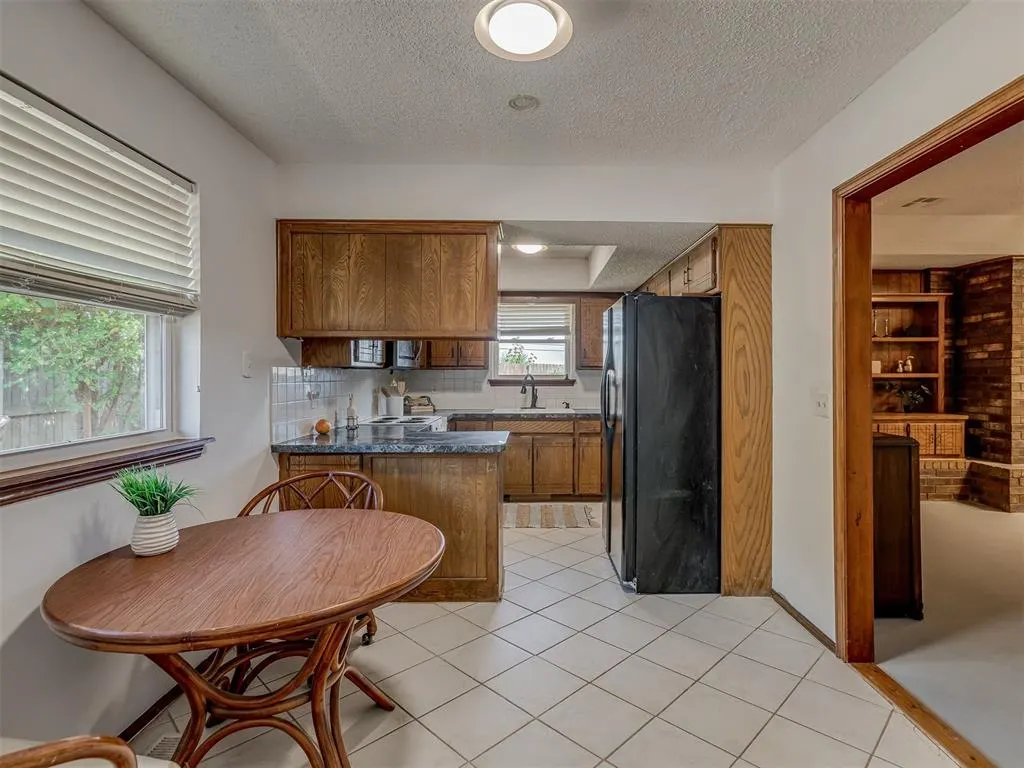 Photo 16 — 8917 NW 92nd Street, Oklahoma City, OK 73132