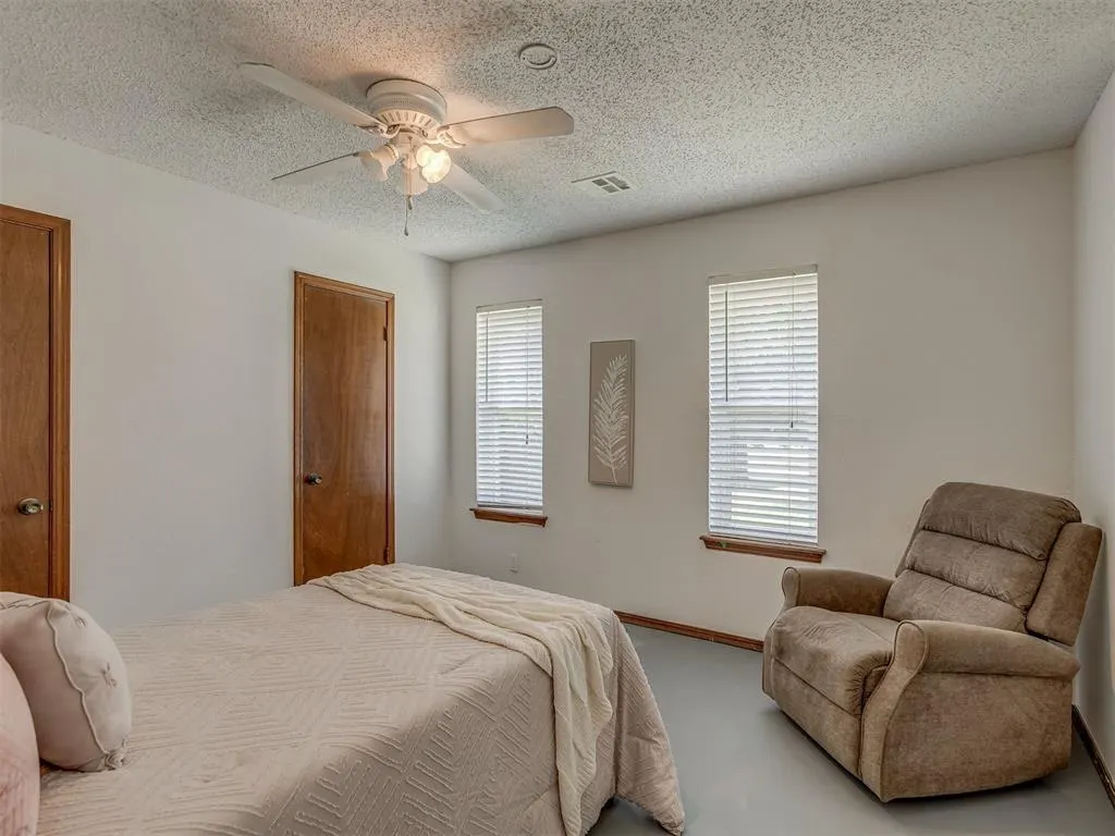 Photo 27 — 8917 NW 92nd Street, Oklahoma City, OK 73132