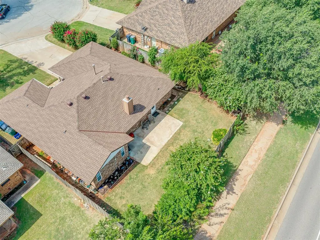 Photo 38 — 8917 NW 92nd Street, Oklahoma City, OK 73132
