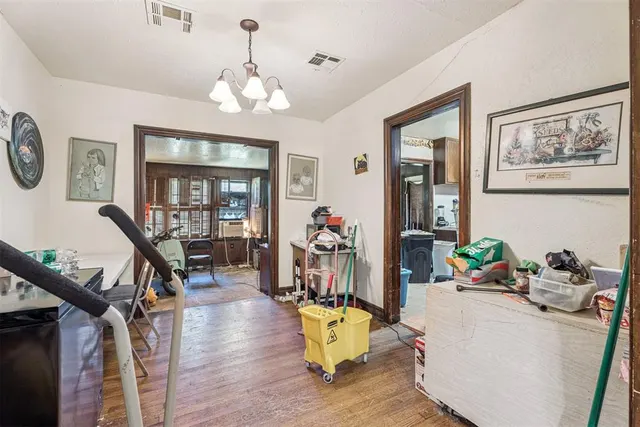 Photo 7 — 5812 NW 56th Street, Warr Acres, OK 73122