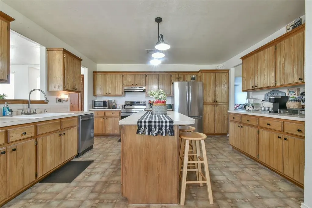 Photo 8 — 22183 Jean Amerson Drive, Tecumseh, OK 74873
