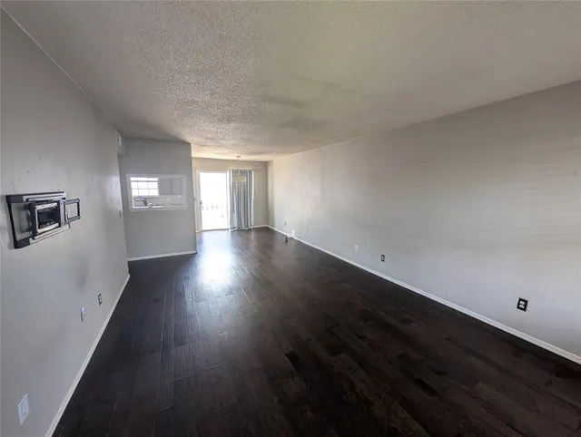 Photo 2 — 11327 N May Avenue C, Oklahoma City, OK 73120