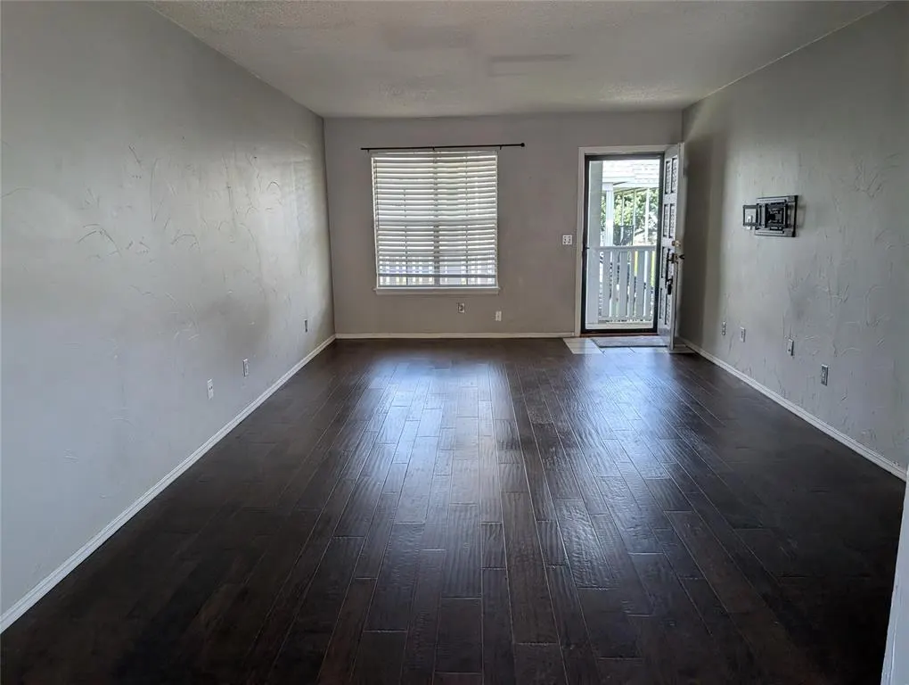 Photo 19 — 11327 N May Avenue C, Oklahoma City, OK 73120