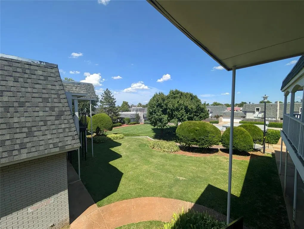 Photo 22 — 11327 N May Avenue C, Oklahoma City, OK 73120