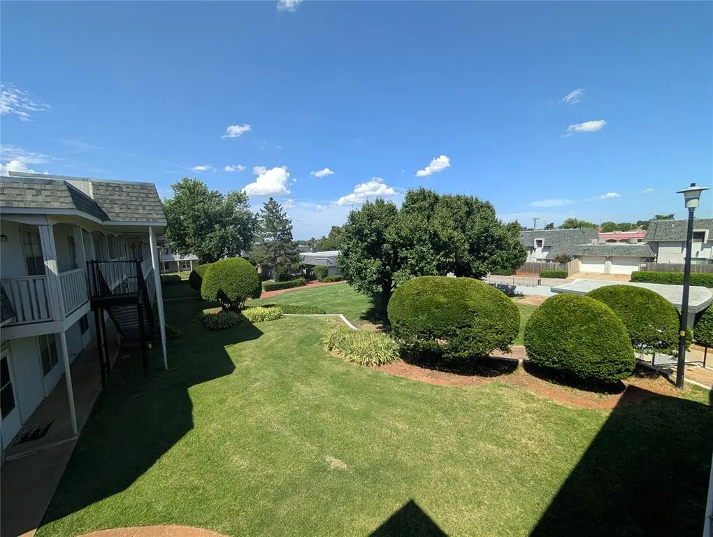 Photo 23 — 11327 N May Avenue C, Oklahoma City, OK 73120