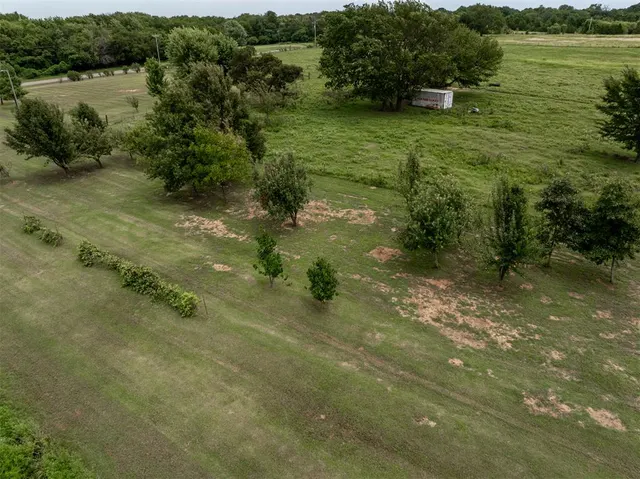 Photo 4 — 371127 48 Highway, Okemah, OK 74859