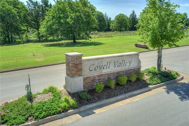 Front exterior — 6200 E Covell Road, Edmond, OK 73034