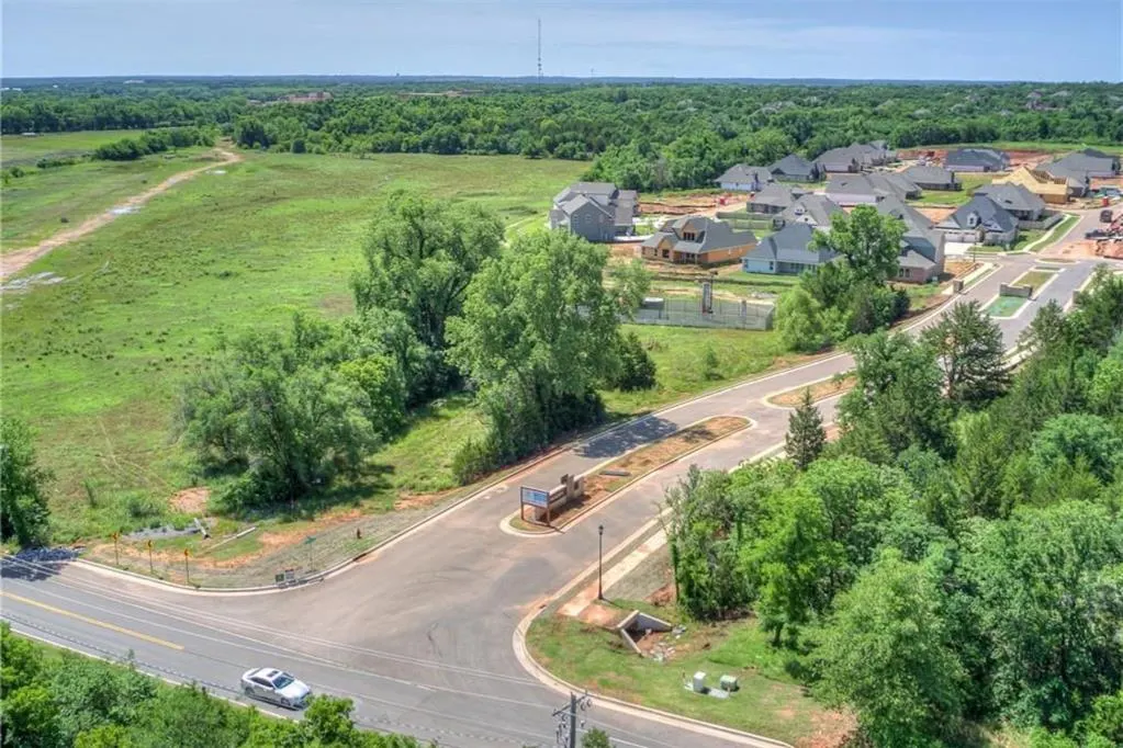 Photo 15 — 6200 E Covell Road, Edmond, OK 73034