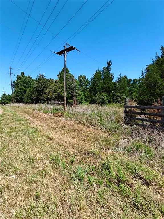 Photo 3 — 6363 NE 120TH Avenue, Norman, OK 73026