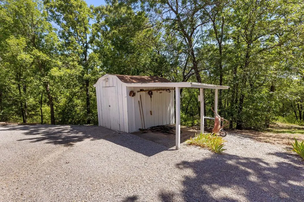 Photo 32 — 4015 Forrest Road, Sulphur, OK 73086