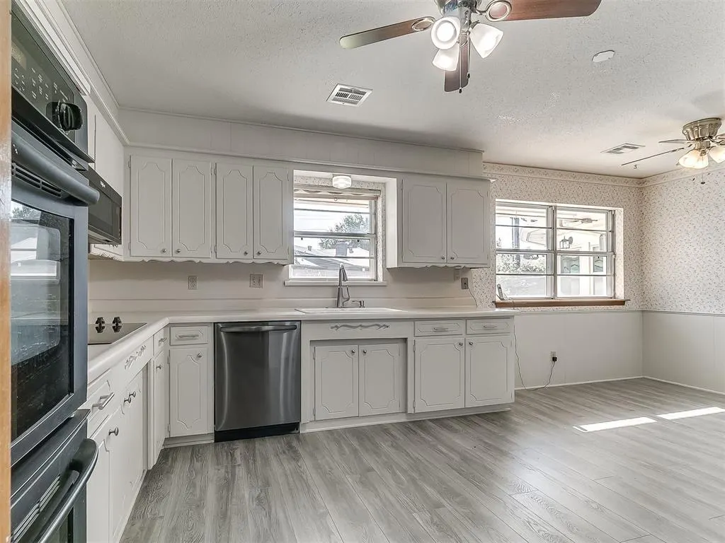Photo 19 — 7000 N Libby Avenue, Oklahoma City, OK 73132