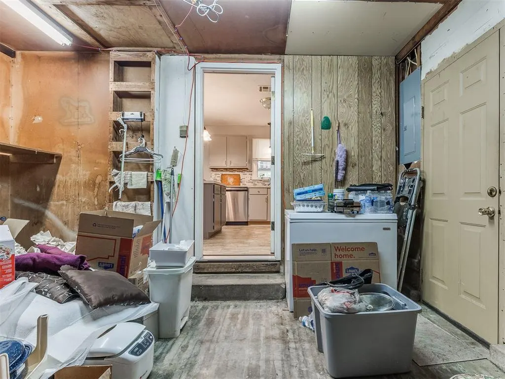 Photo 31 — 702 E Washington Street, Tecumseh, OK 74873