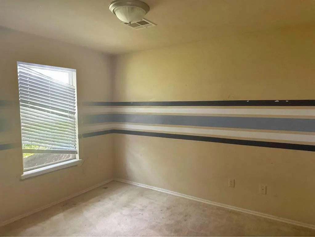Photo 15 — 633 N Nebraska Avenue, Oklahoma City, OK 73117