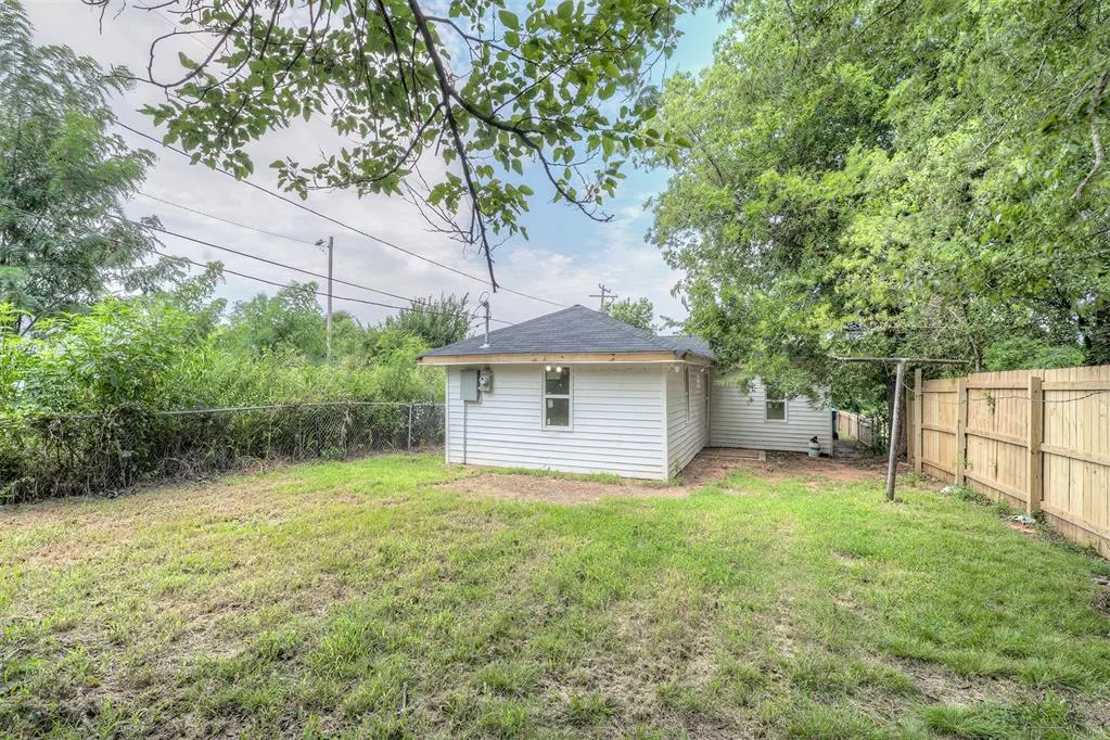 Photo 12 — 3512 N Rhode Island Avenue, Oklahoma City, OK 73111