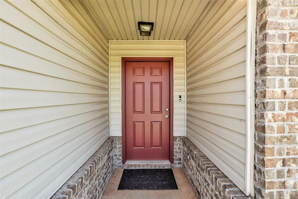 Photo 5 — 9436 SW 37th Street, Oklahoma City, OK 73179