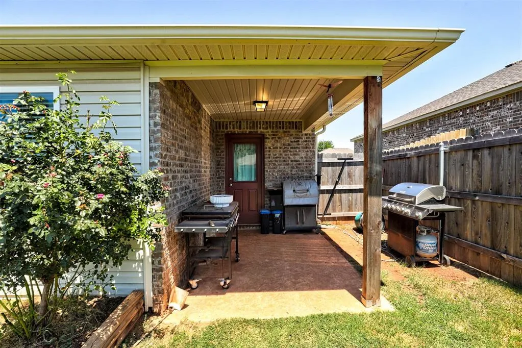 Photo 31 — 9436 SW 37th Street, Oklahoma City, OK 73179