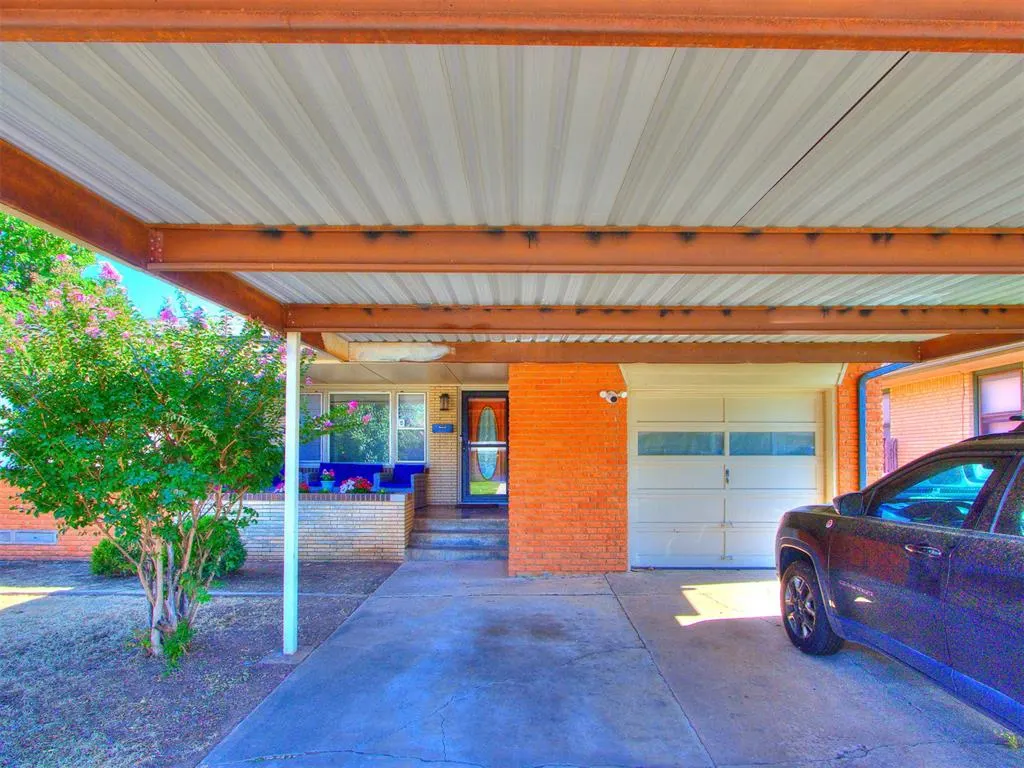 Photo 4 — 2836 SW 53rd Street, Oklahoma City, OK 73119