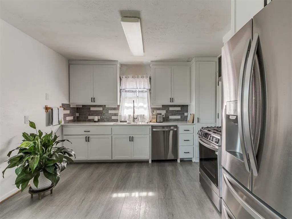 Photo 15 — 2836 SW 53rd Street, Oklahoma City, OK 73119