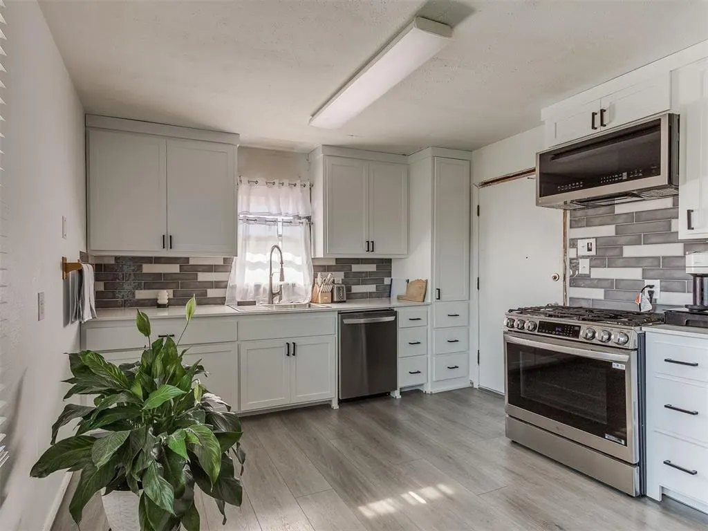 Photo 17 — 2836 SW 53rd Street, Oklahoma City, OK 73119