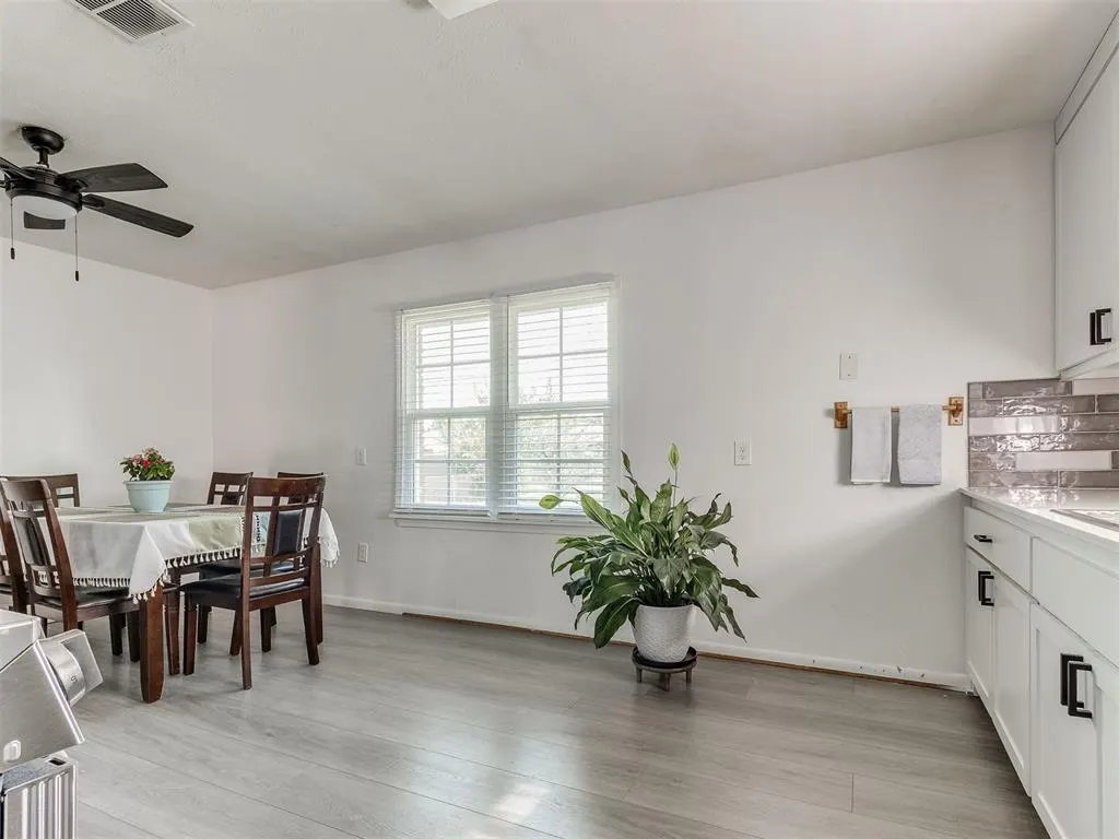 Photo 21 — 2836 SW 53rd Street, Oklahoma City, OK 73119