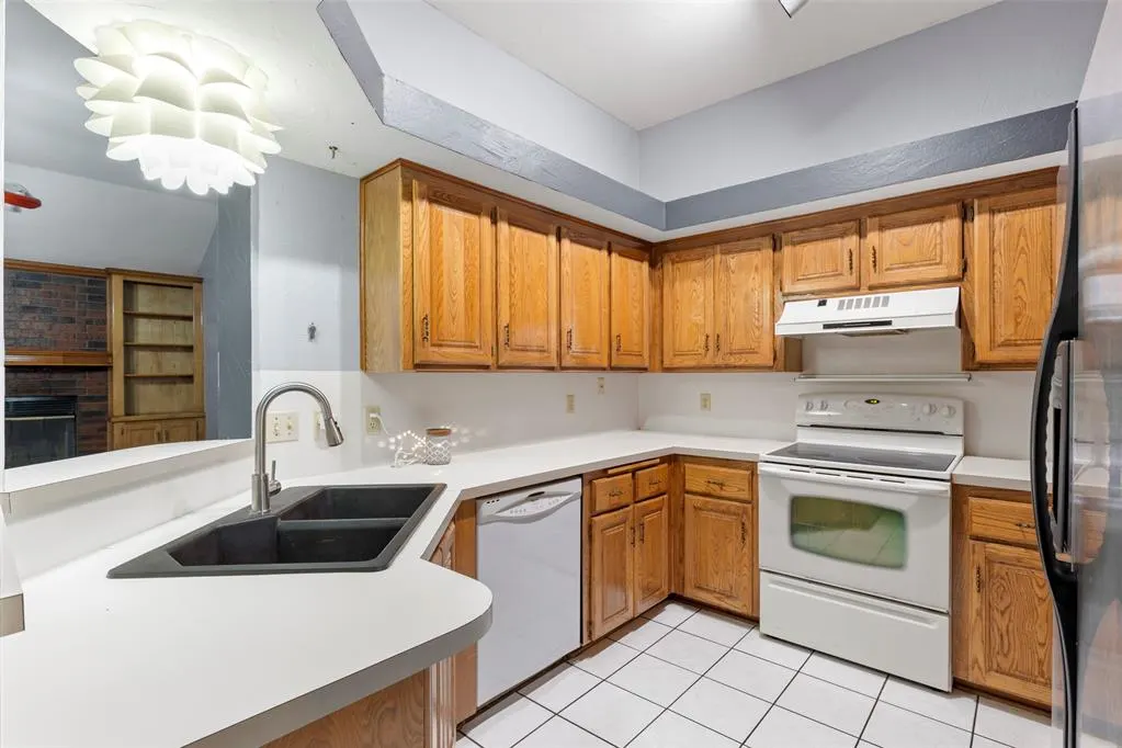Photo 13 — 9221 N Kimberly Road, Oklahoma City, OK 73132