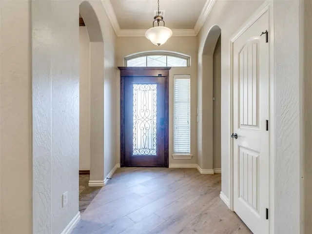 Photo 4 — 11917 Dornick Circle, Oklahoma City, OK 73162