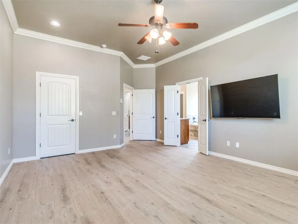 Photo 19 — 11917 Dornick Circle, Oklahoma City, OK 73162