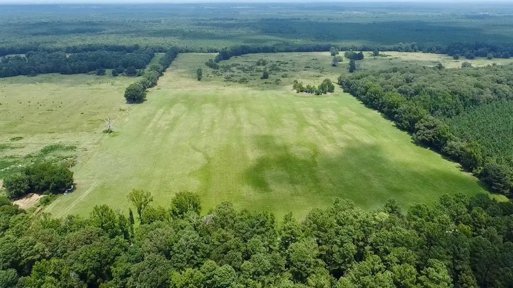 Photo 4 — 110 Ferguson Road, Haworth, OK 74740