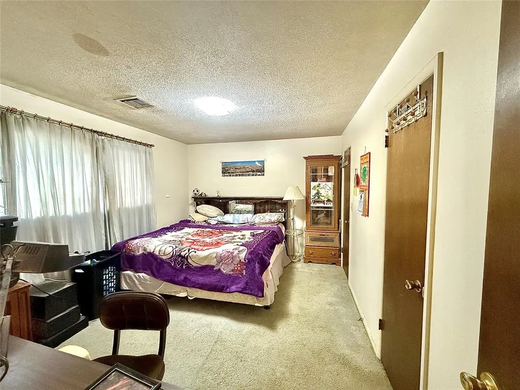 Photo 13 — 7700 NW 31st Street, Bethany, OK 73008