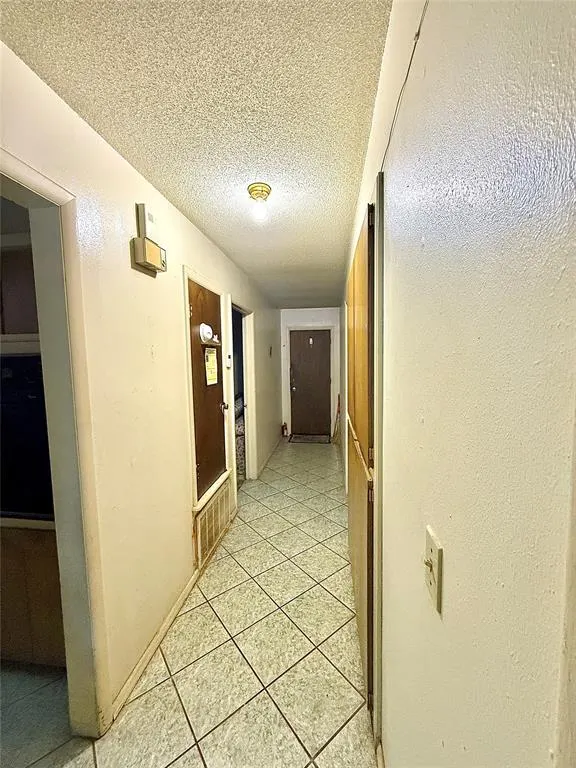 Photo 15 — 7700 NW 31st Street, Bethany, OK 73008