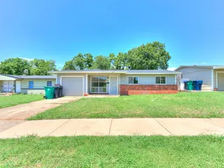 Sold home at 4137 NW 28th Street