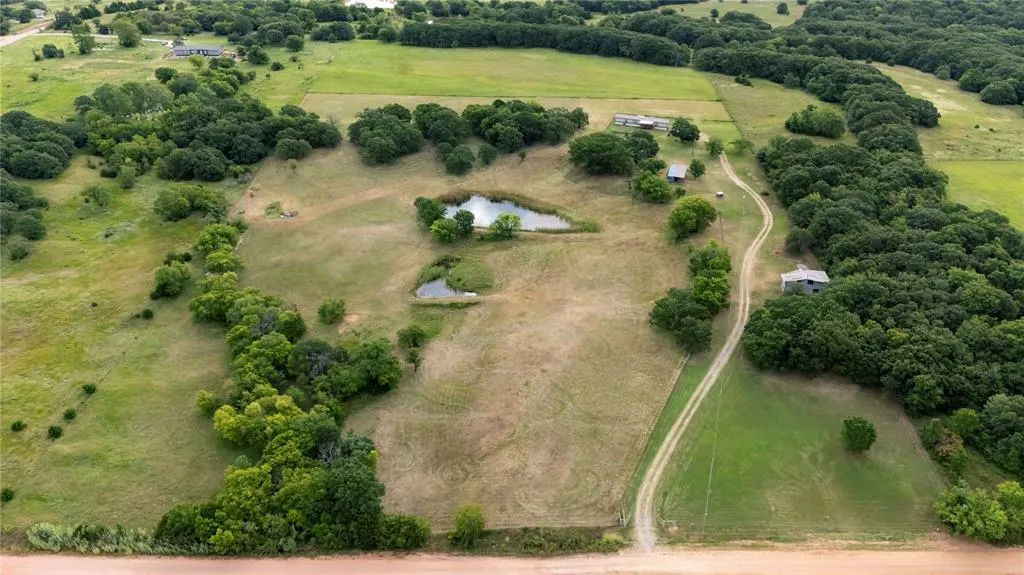 Photo 2 — 970208 S 3540 Road, Sparks, OK 74869