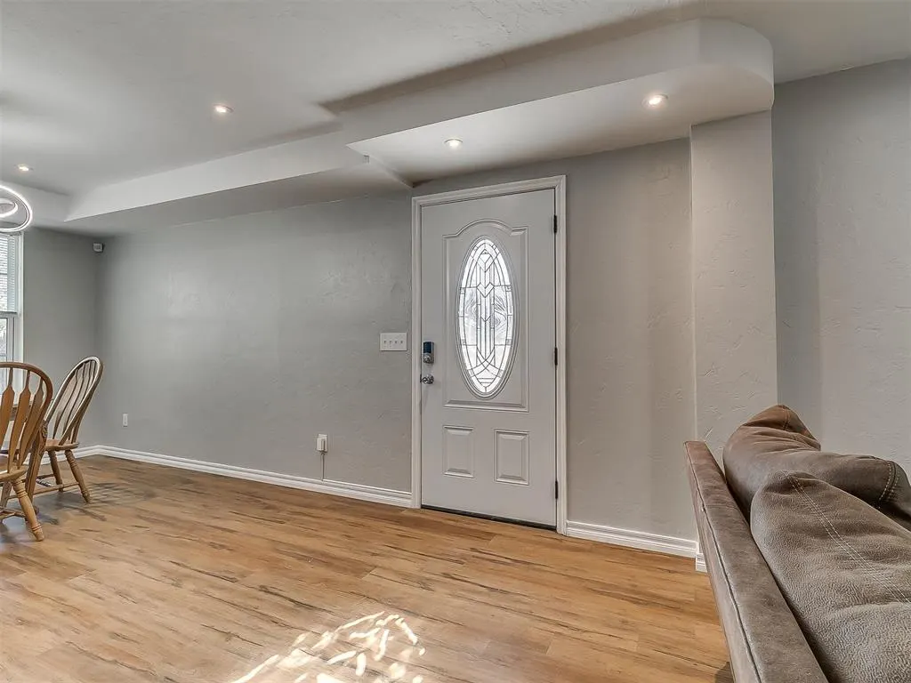Photo 2 — 1521 N Drexel Boulevard, Oklahoma City, OK 73107