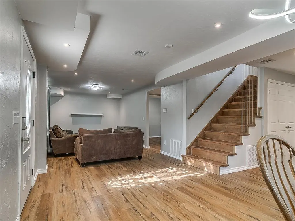 Photo 5 — 1521 N Drexel Boulevard, Oklahoma City, OK 73107