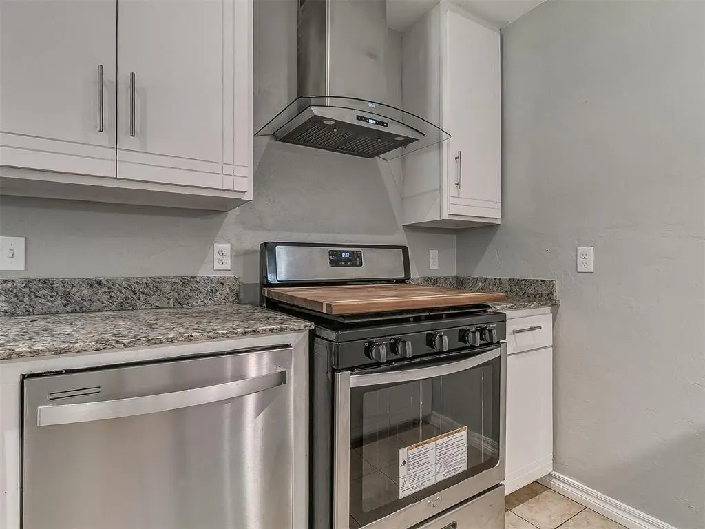Photo 13 — 1521 N Drexel Boulevard, Oklahoma City, OK 73107