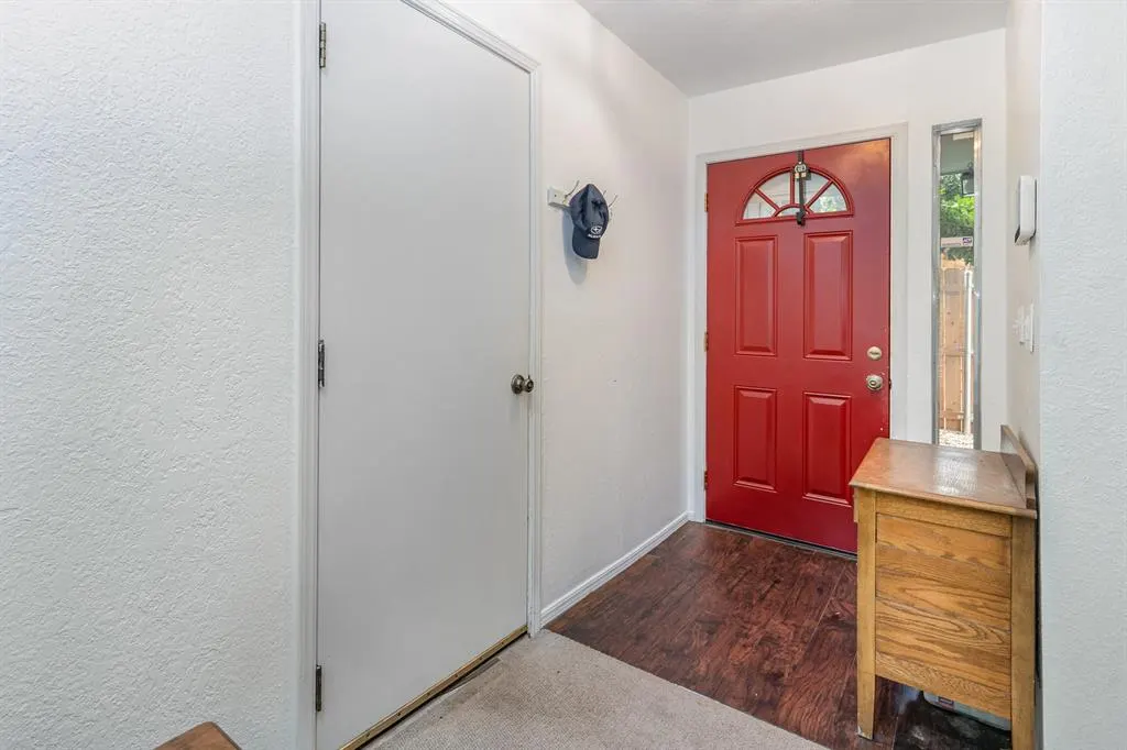 Photo 4 — 12221 Cork Road, Oklahoma City, OK 73162