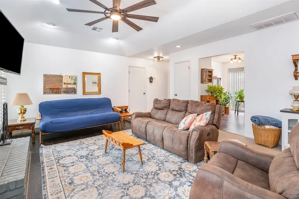 Photo 6 — 12221 Cork Road, Oklahoma City, OK 73162