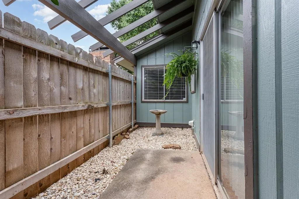 Photo 25 — 12221 Cork Road, Oklahoma City, OK 73162